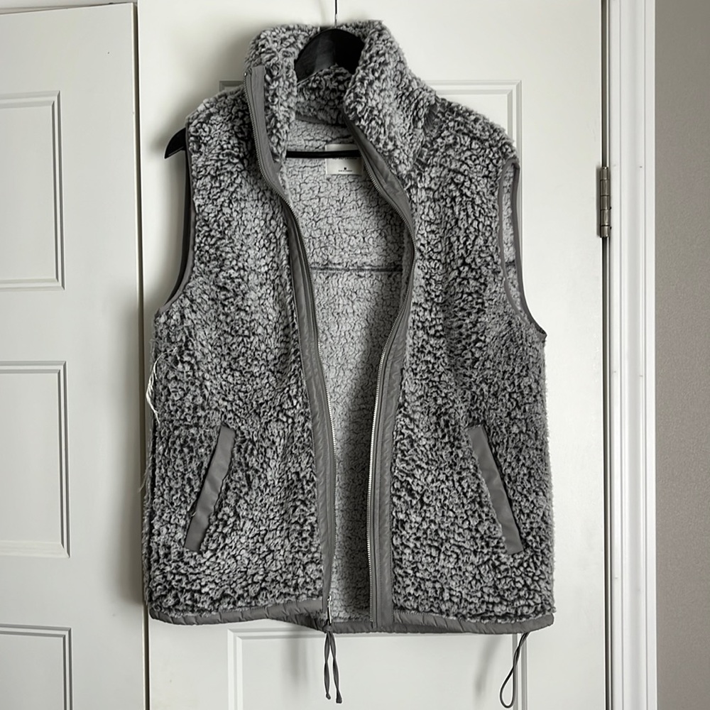 Abercrombie Very soft Sherpa grey vest